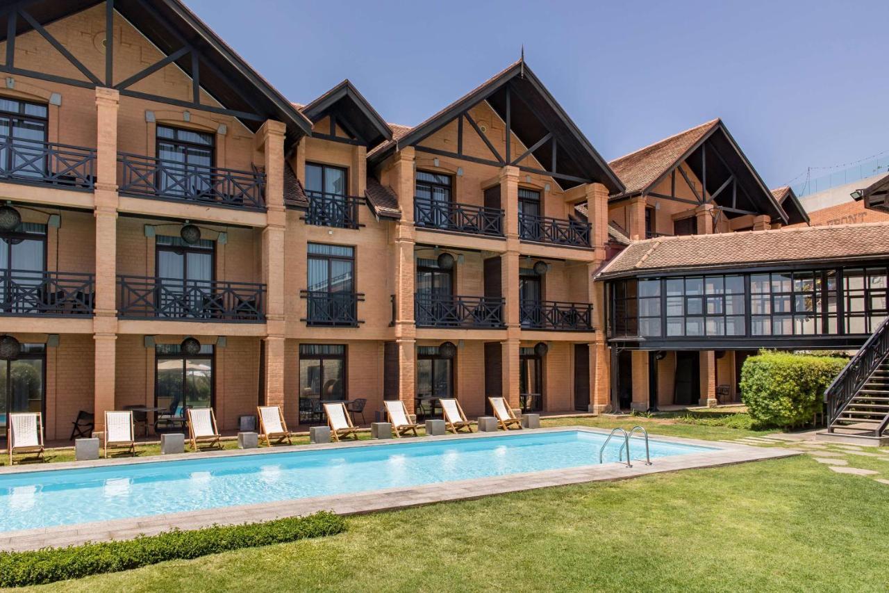 Radisson Hotel Tamboho Waterfront Antananarivo Eksteriør billede