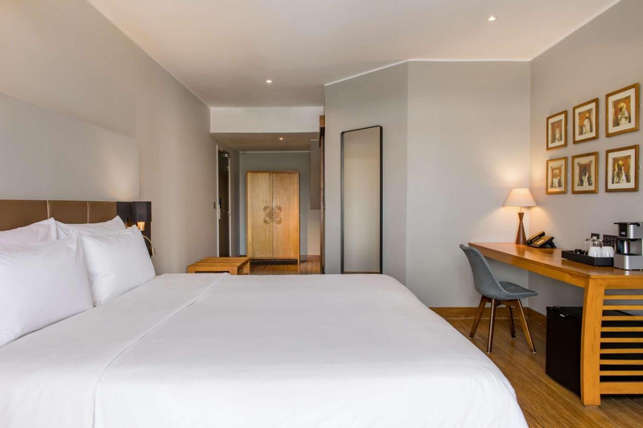 Radisson Hotel Tamboho Waterfront Antananarivo Eksteriør billede