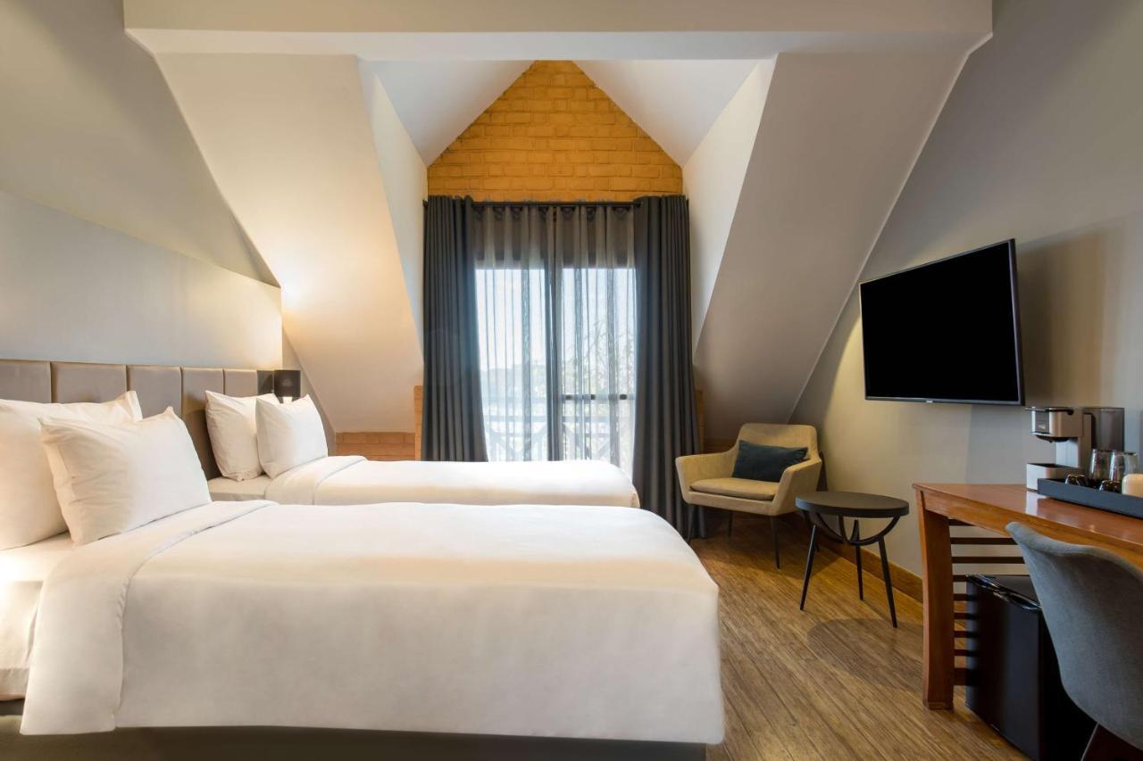 Radisson Hotel Tamboho Waterfront Antananarivo Eksteriør billede