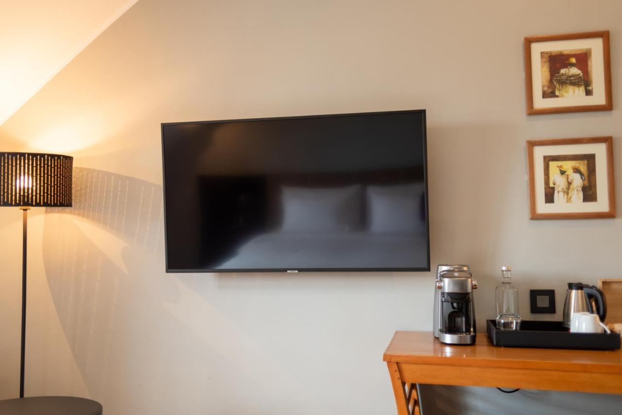 Radisson Hotel Tamboho Waterfront Antananarivo Eksteriør billede
