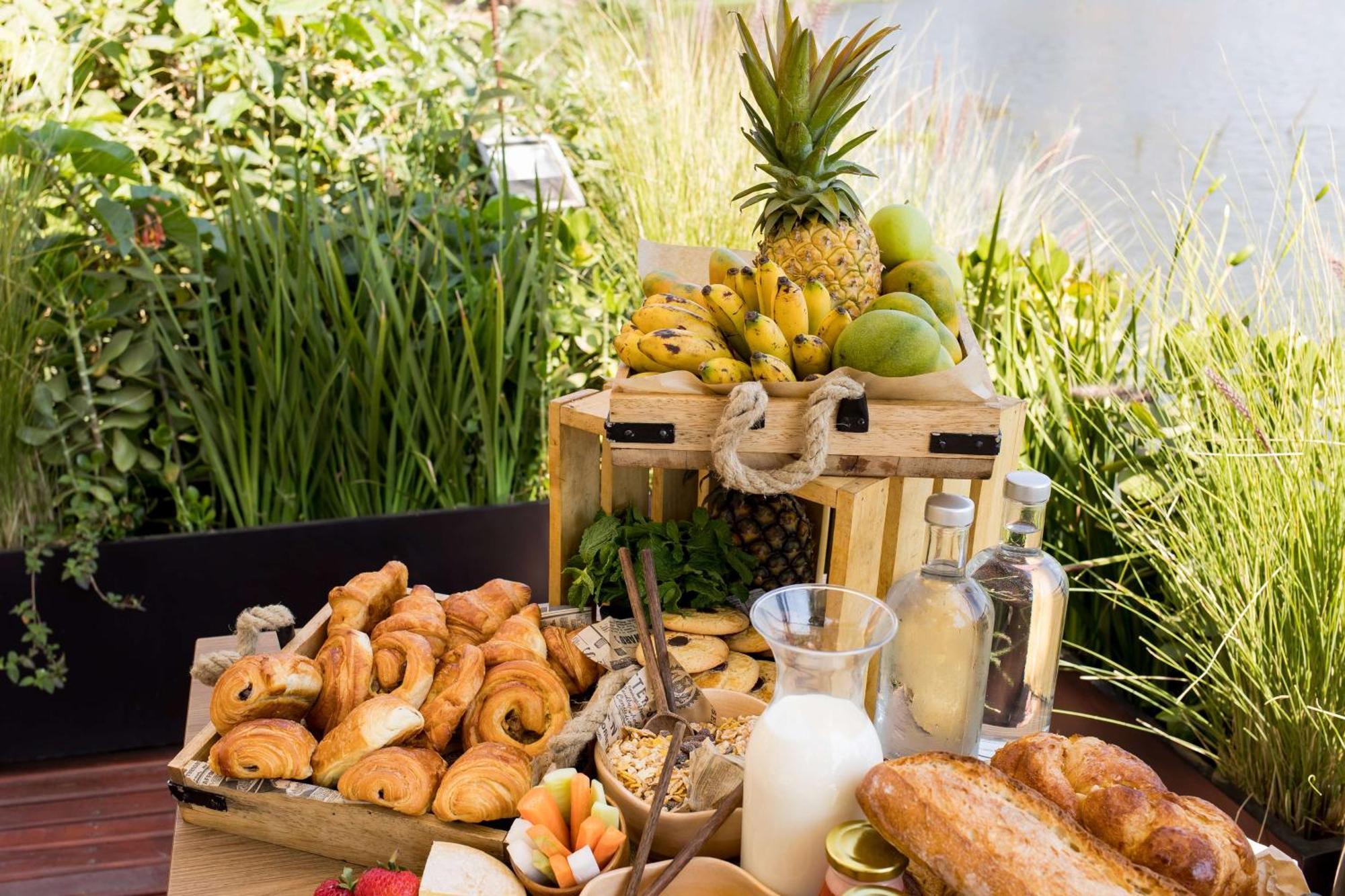Radisson Hotel Tamboho Waterfront Antananarivo Eksteriør billede